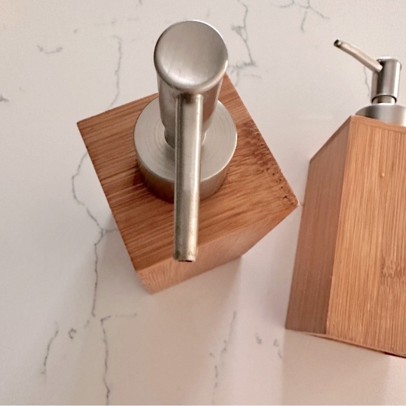 Bamboo Bathroom Accessory Set - Picture 3 of 3